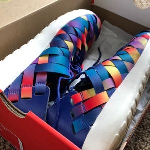 Rare Nike woven roshe